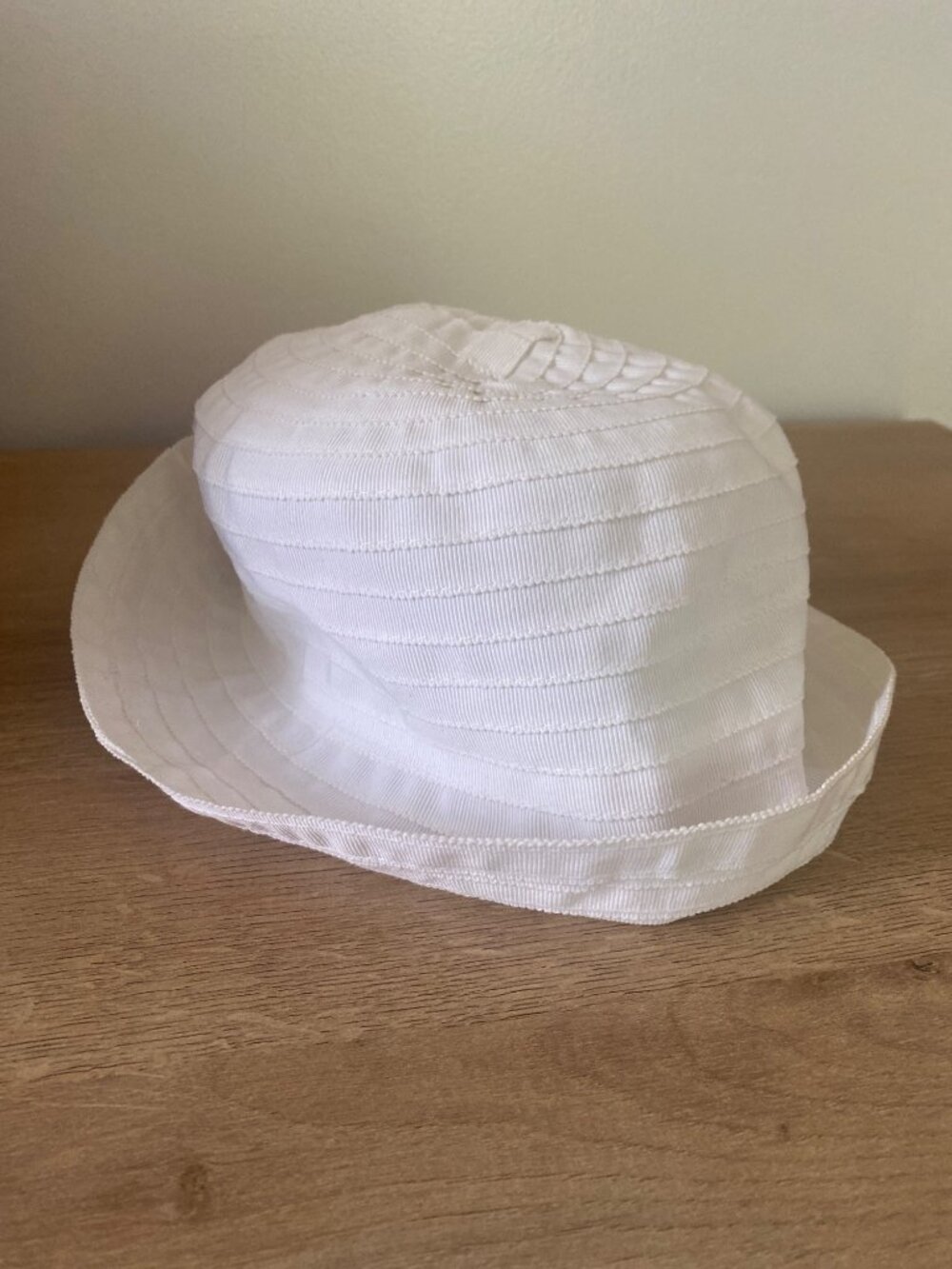 Women's White Cotton Blend Bucket Hat With Ribbed Texture Lightweight & Durable